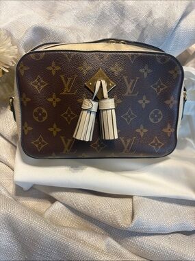 Louis Vuitton Monogram Saintonge Crossbody Bag in Brown & Cream